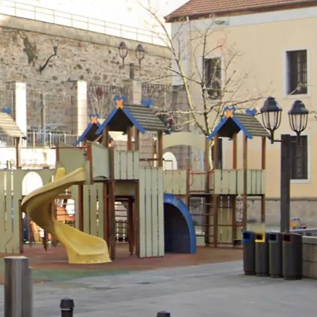 Old Town By Living شقة